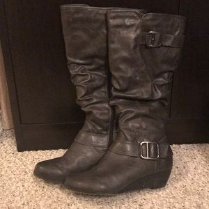 Wide-calf fitting cozy boots, size 38 (7)
